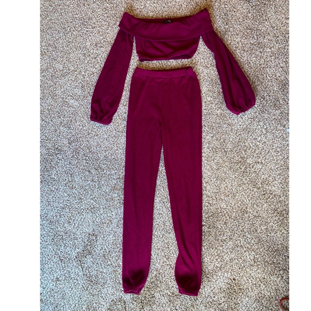 Fashion nova maroon matching set